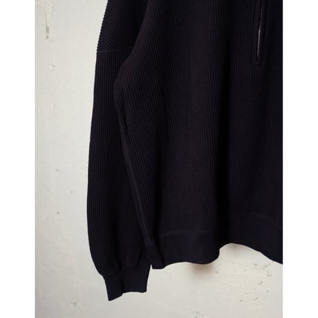 UNIVERSAL PRODUCTS ユニバーサルプロダクツ "WAFFLE FOOTBALL HALF ZIP SWEAT"