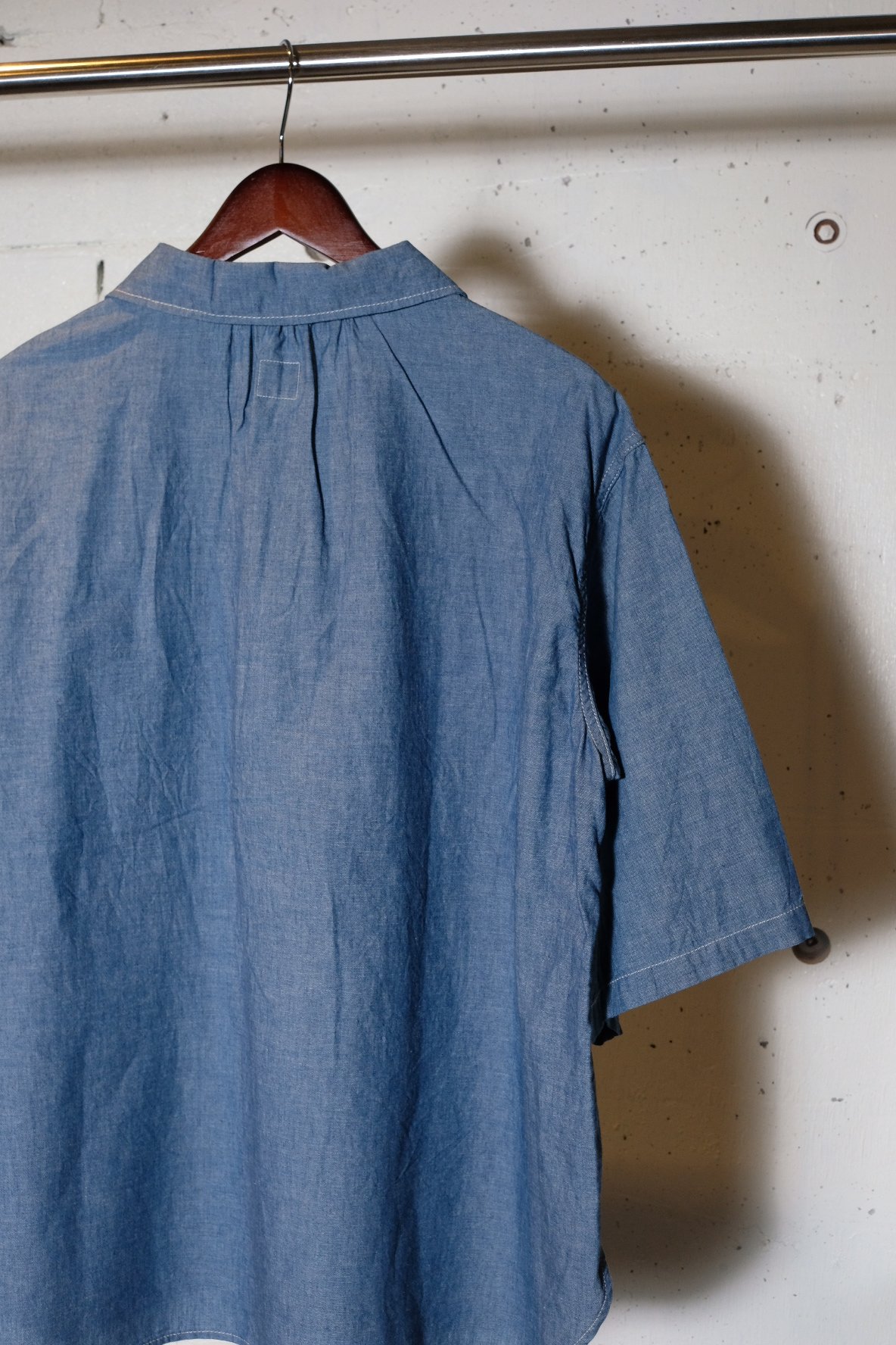 Ordinary Fitsオーディナリーフィッツバンドカラーシャンブレーシャツ ORDINARY FITS オーディナリーフィッツ 