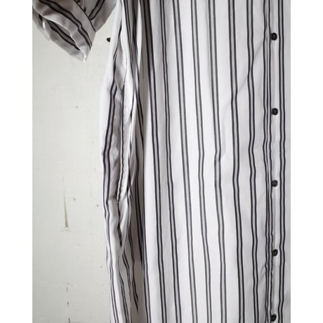 MANON マノン "V-NECK PUFF SLEEVE ONE PIECE"Vネック パフスリーブワンピース