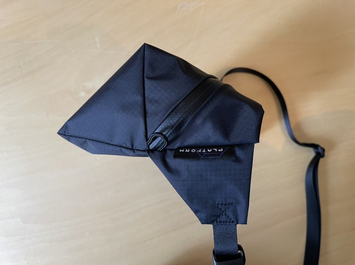 Spare pocket | PLATFORM