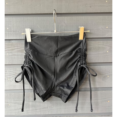 ♻️Econyl®︎　Side Ribbon Short Pants　Black