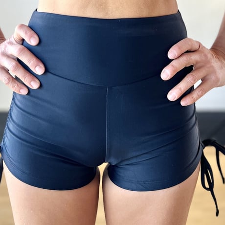 ♻️Econyl®︎　Side Ribbon Short Pants　Black