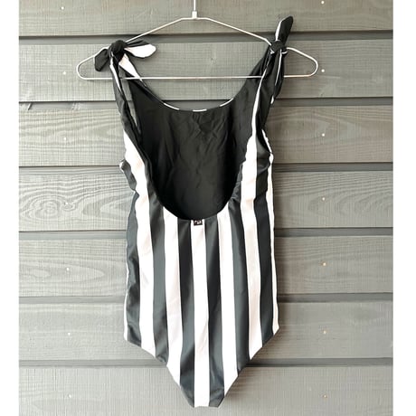 ♻️Econyl®︎　Reversible Ribbon One Piece　NeroStripe x Black