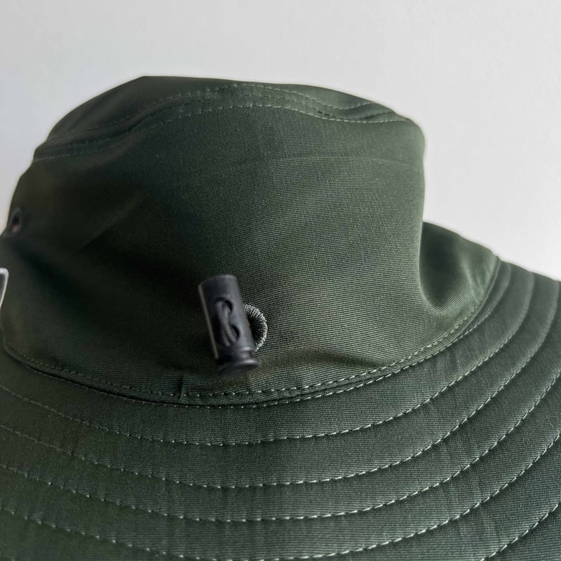 ツバ広め撥水ハット Olive | via Bella