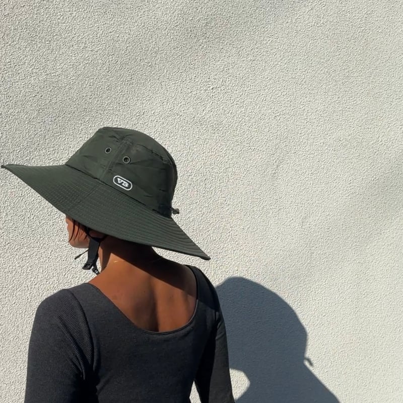 ツバ広め撥水ハット Olive | via Bella
