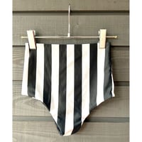 ♻️Econyl®︎ Reversible High Waist Bottoms Nero Stripe x Black