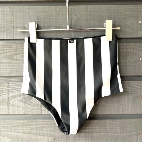 ♻️Econyl®︎ Reversible High Waist Bottoms Nero Stripe x Black
