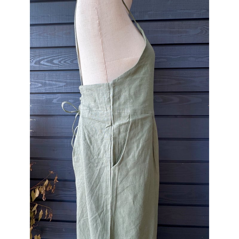 Linen x Viscose Salopette Matcha Milk | via Bella