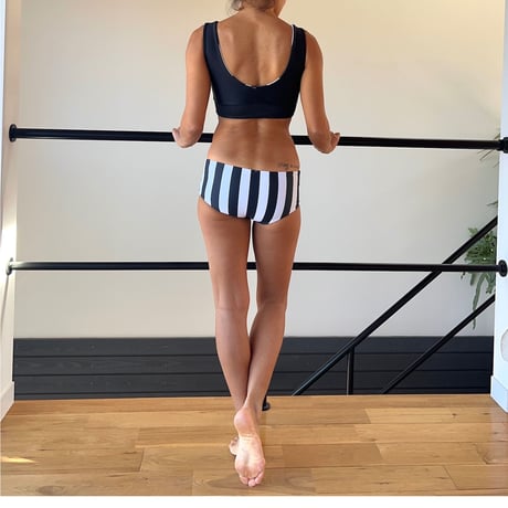 ♻️Econyl®︎ Reversible Bikini Tops　Nero Stripe x Black