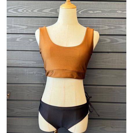 Reversible Surf Cheeky Shiny Cinammon x Black