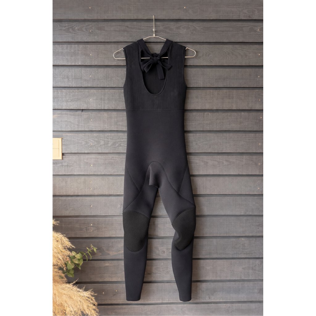 Surf Suit – Bella SIRENA | via Bella