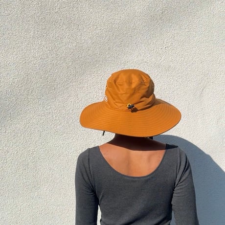 ツバ広め撥水ハット　Smoky Orange