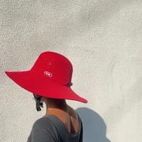 8月末発送 ツバ広め撥水ハット　Scarlet Red