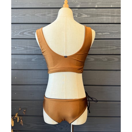 Reversible Surf Cheeky Shiny Cinammon x Black