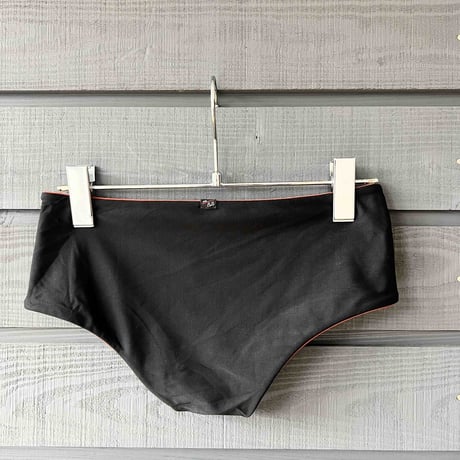 Reversible Boy Shorts Reddish Brown x Black