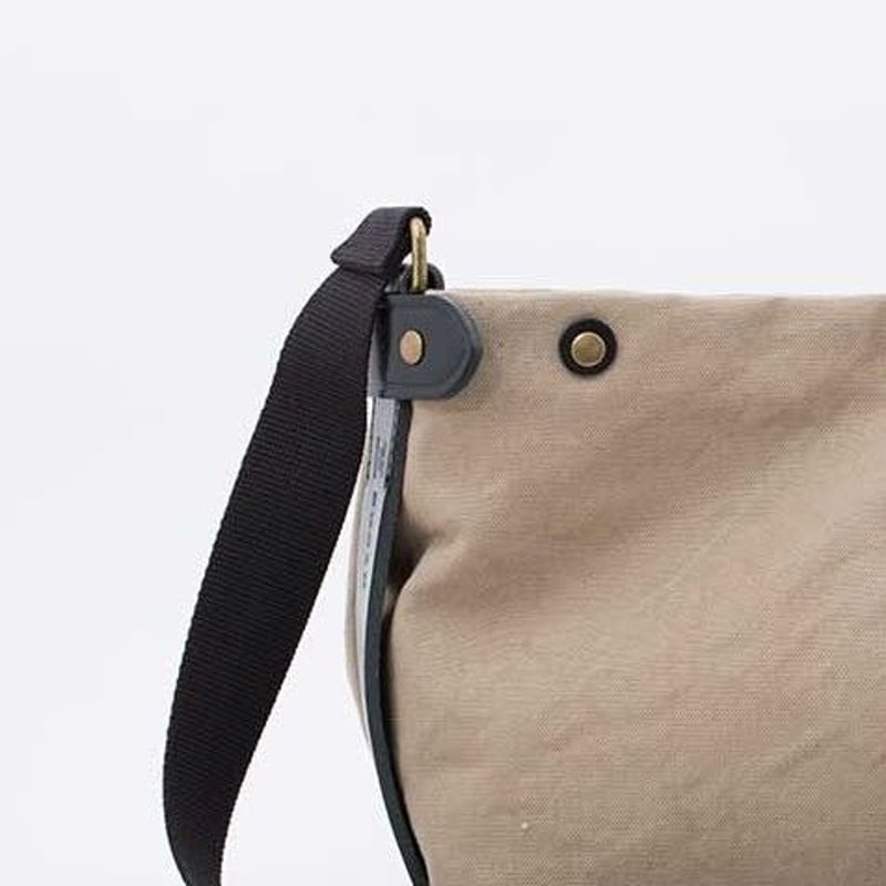 Suolo NOMAD middle ナイトブラック（ミリタリーキャンバス） Suolo（スオーロ）NOMAD middle ナイトブラック（ミリタリー