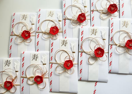 紅白梅の祝儀袋（送料込み）