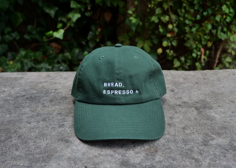 ★新品タグ付き★Extnded Family EF ロゴ刺繍 キャップ カーキ BREAD, ESPRESSO & 刺繍キャップ【カーキ/ダークグリーン】 | パンと