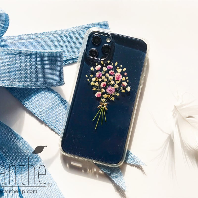 感激・清い心・切なる願い』かすみ草・.｡*・:スマホケース  