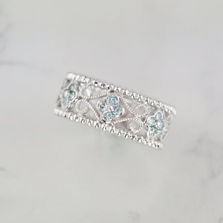K10WGアイスブルーダイヤモンドリング