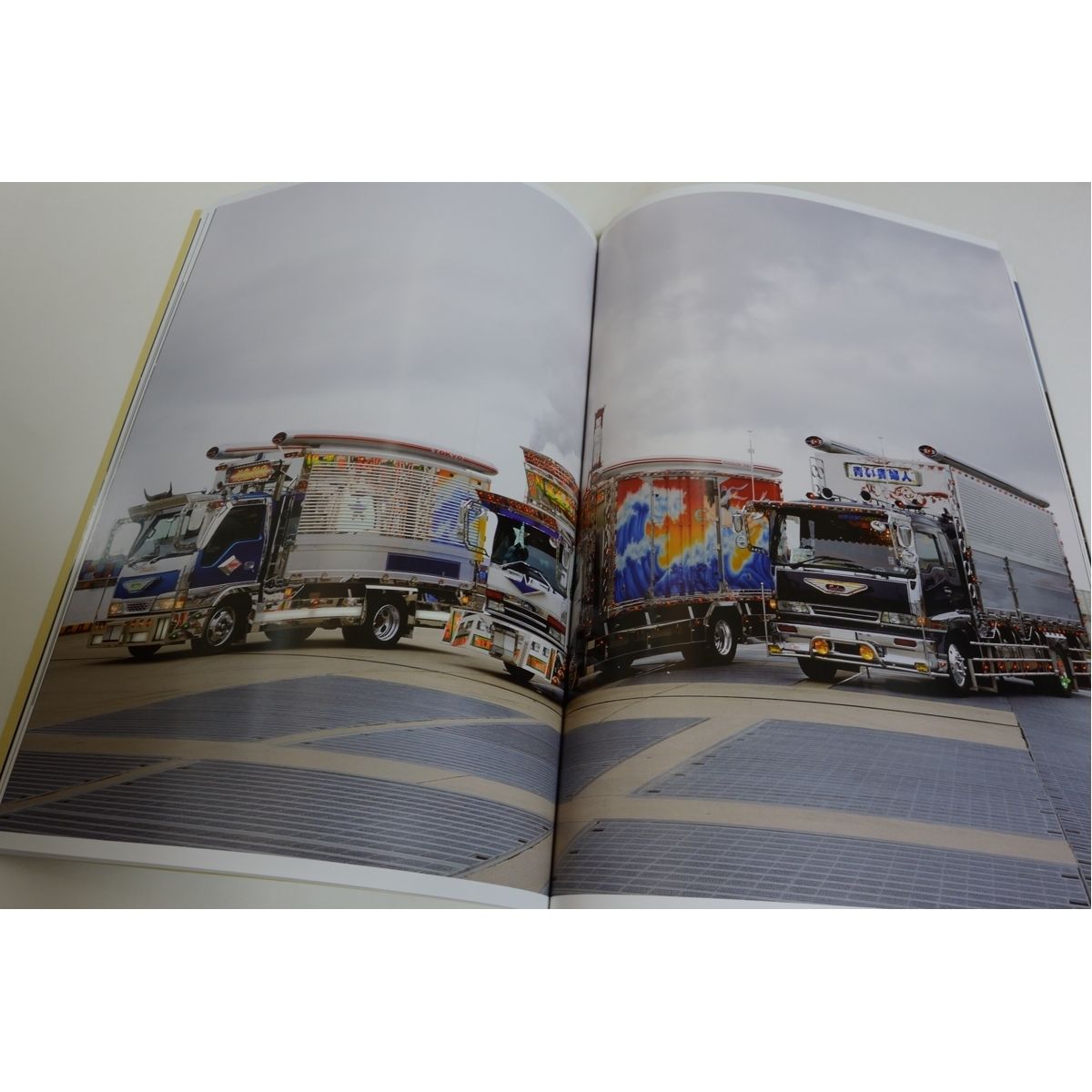 アートトラック写真集TheREALⅡ | ArtTruckSEKI STORE