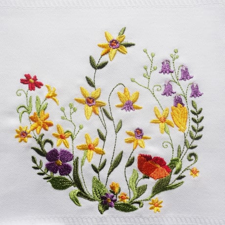 MAWISS　刺繍のキッチンクロス　野花