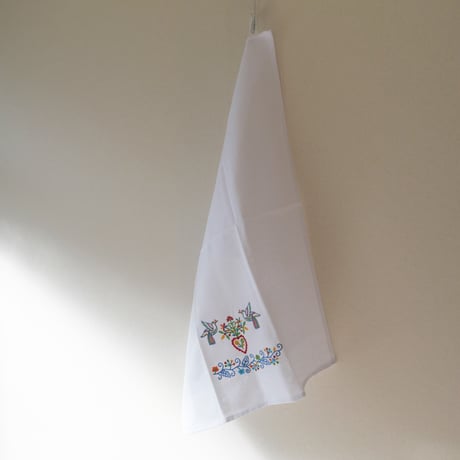 MAWISS　刺繍のキッチンクロス　恋人たちのハンカチ