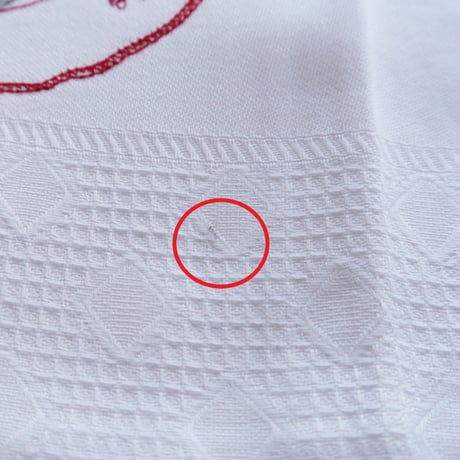 MAWISS　刺繍のキッチンクロス　花柄のニワトリ