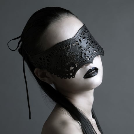 Veil mask-curve