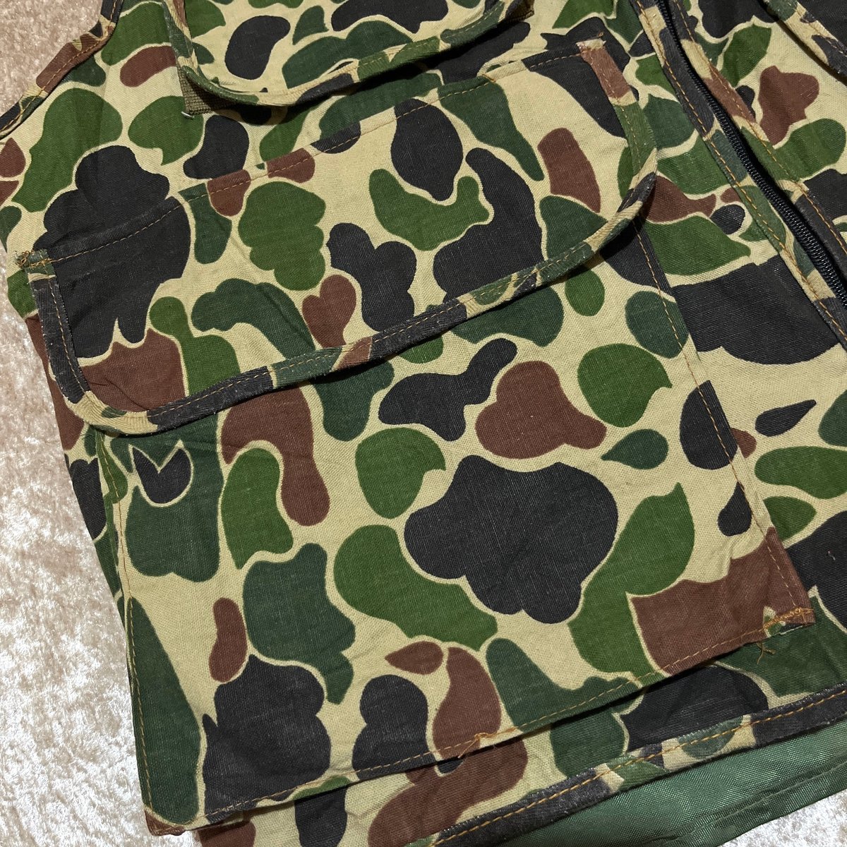 【vintage】90's ダックハンターカモ　ハンティングベスト vintage】90´s ダックハンターカモ ハンティングベスト