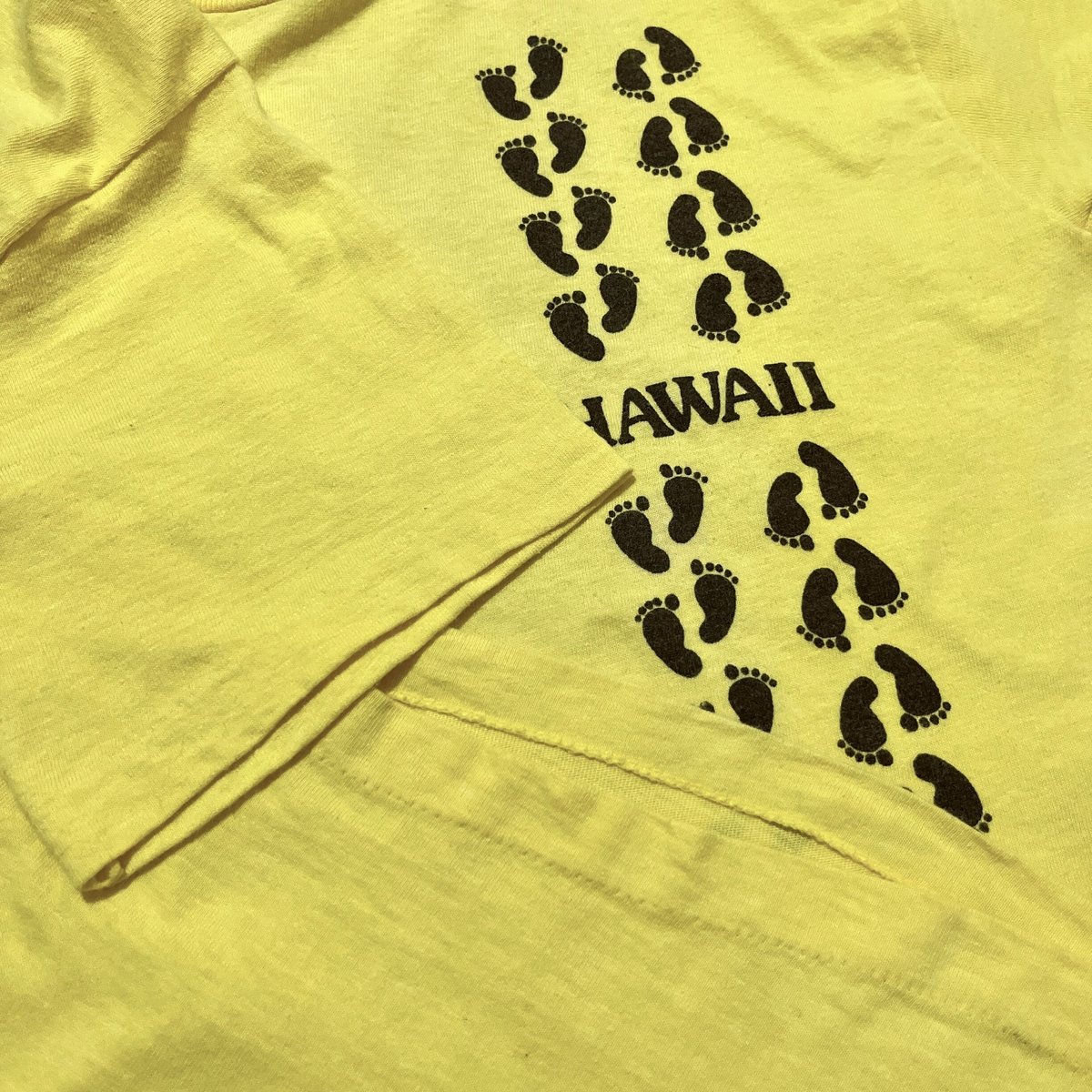 ヴィンテージ ハワイ80 フットボールTシャツ 染み込みプリント USED 80