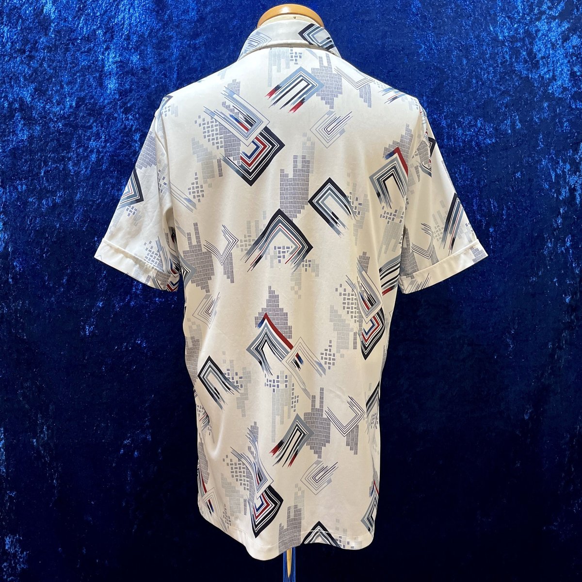 70's ポリエステルシャツ jantiques hooked kiaris 70's ポリエステルシャツ jantiques hooked kiaris JANTIQUES