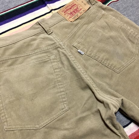 Levi’s 517 コーデュロイ ブーツカット