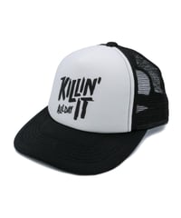 KILLIN'IT Trucker Cap [WHITE/BLACK]