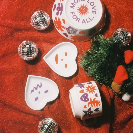 CEARAMIC HEART PLATE SET
