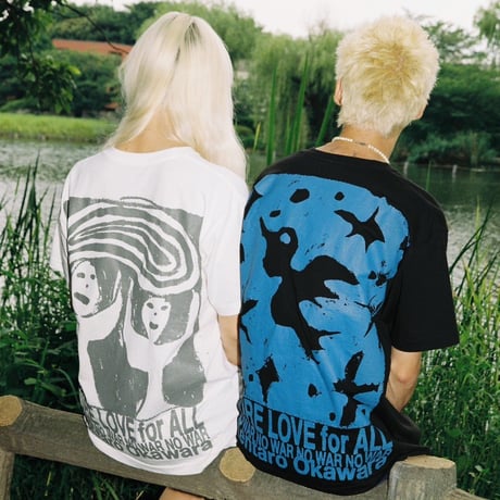 NO WAR TEE White
