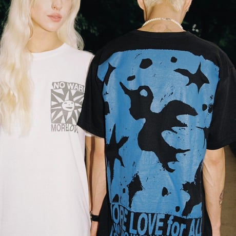 NO WAR TEE Black