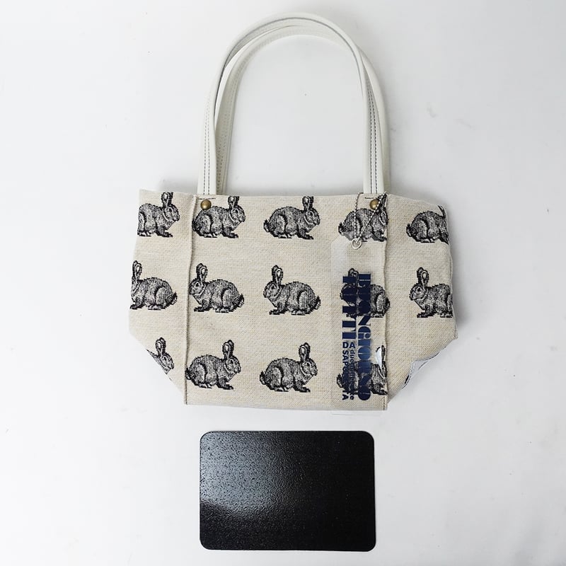サブでもメインでも！きちんと感のあるミニトートバッグ ウサギ柄