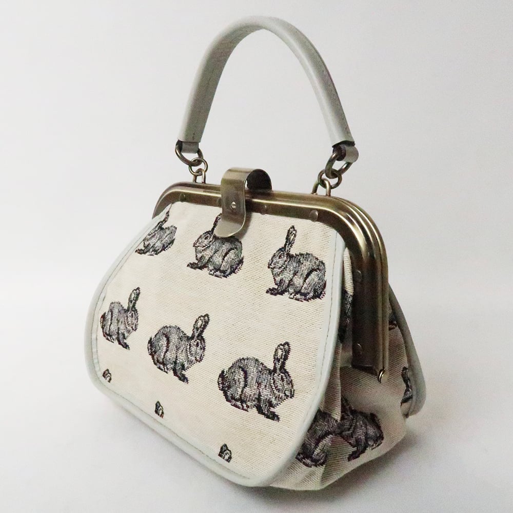 強撥水加工】がま口ポシェット スペインゴブラン ウサギ柄 | バッグ