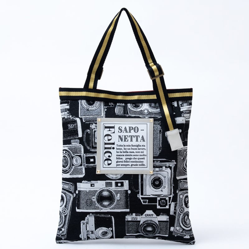 パネル付きスペインゴブラン生地平トート カメラ柄 2色展開