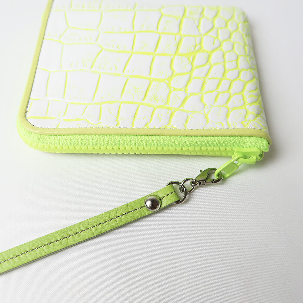 専用VERSACE ネオンイエロー 二つ折り財布 fit=scale-down,w=1200