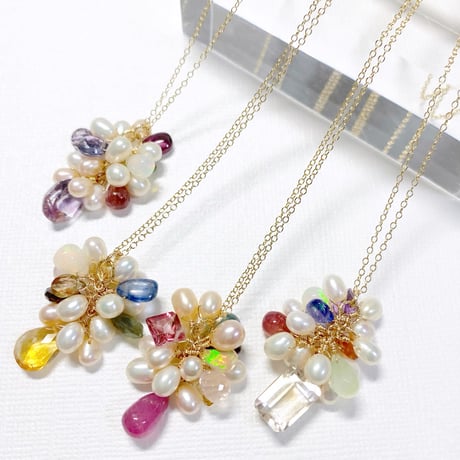 ルノワール〖花のブーケ〗/ピアスorイヤリング 14kgfネックレス