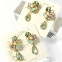 ovale Bijoux/ピアス イヤリング(✤リーフグリーン)