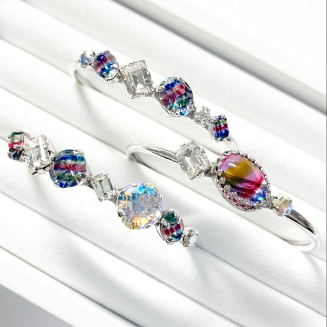 Iris glass/バングル(シルバーカラー金具＆ゴールドカラー金具)