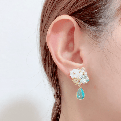 Drop clover Bijoux/ピアス イヤリング (✣アイスブルーオパール)