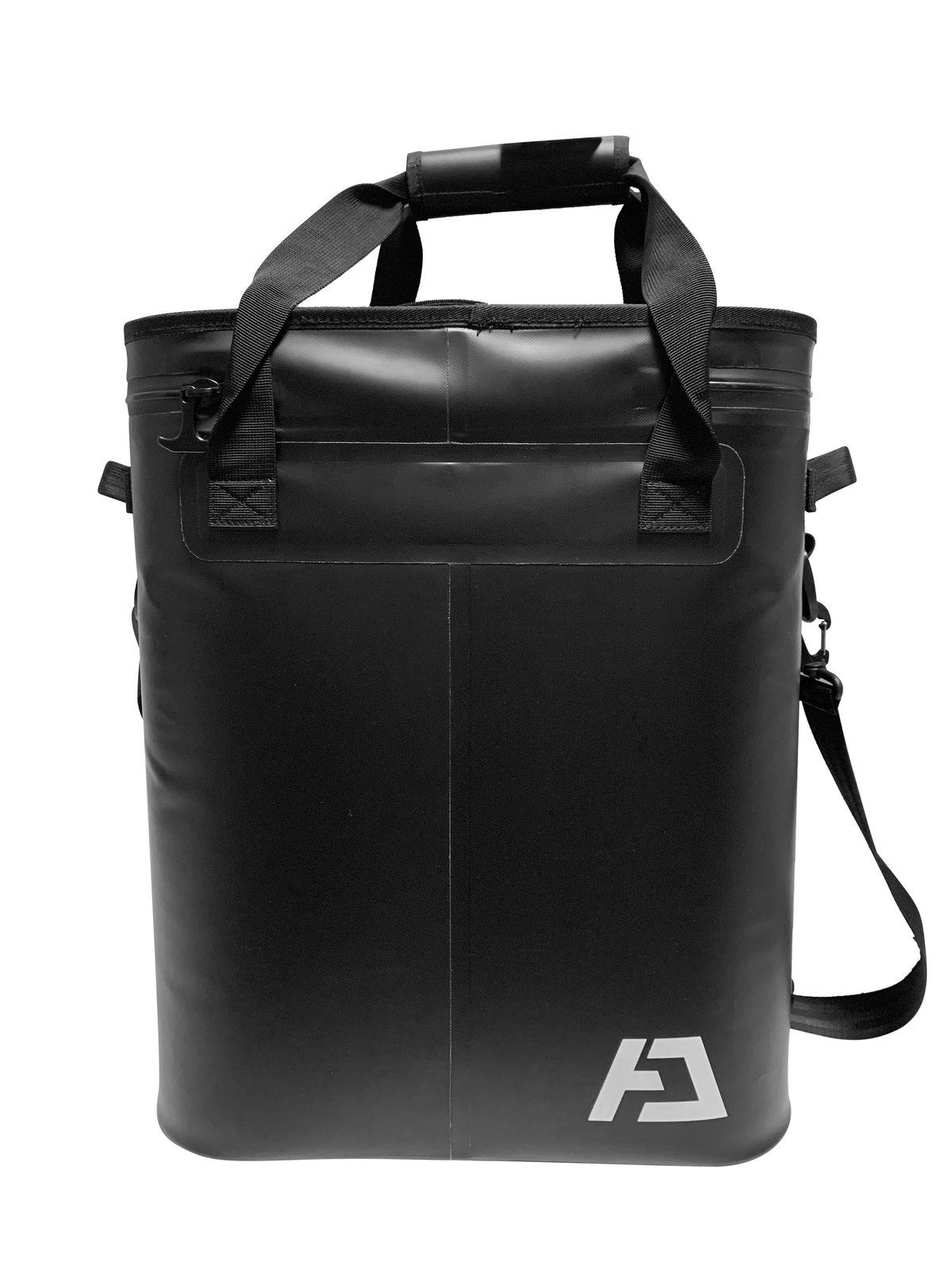 【新品•未開封】7/2 23時値引き終了 ブラック⭐️CLUBHAUS保冷バッグ⭐️ 新品•未開封】7/2 23時値引き終了 ブラック⭐️CLUBHAUS保冷