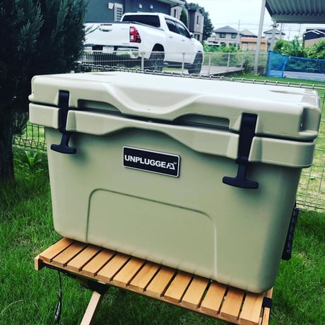UNPLUGGED CP アンプラグドキャンプ オリジナルクーラーボックス CHILL 15 QT  TAN タン サンドベージュ 保冷4-5日倉庫