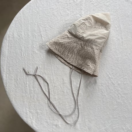 hat (Hana) / chisaki