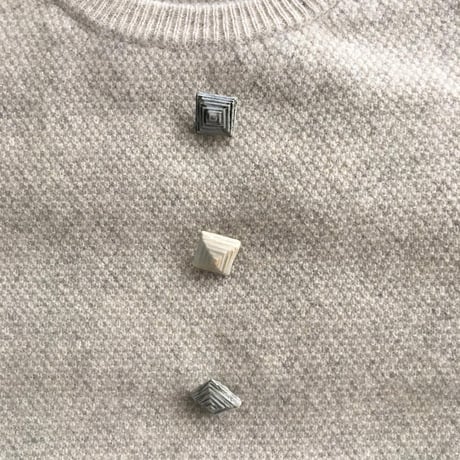 button/ Kosuge Sachiko