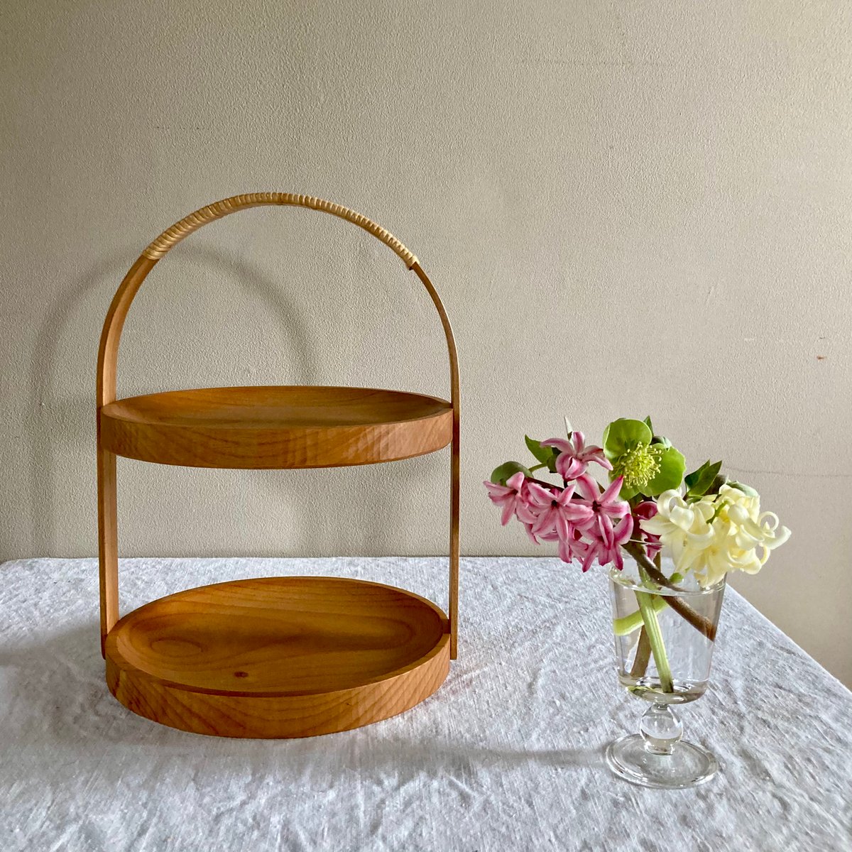 アフタヌーンティ―スタンド、YAMAシリ―ズ、渡邉浩幸、木工、美品 fit=scale-down,w=1200